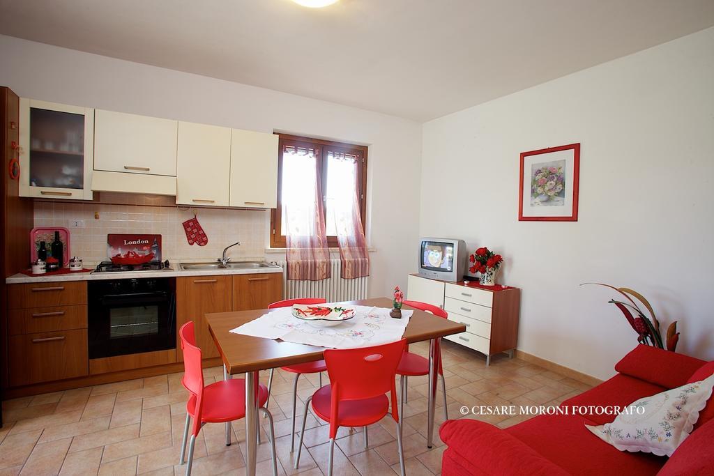 Residence Ai Campi Da Golf סטורניה חדר תמונה