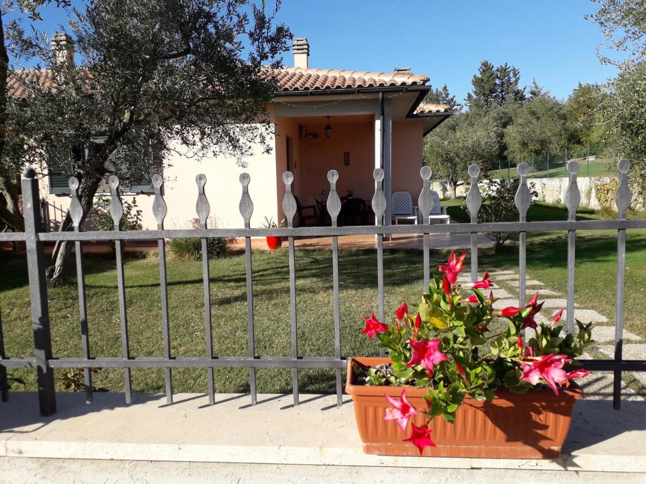 Residence Ai Campi Da Golf סטורניה מראה חיצוני תמונה